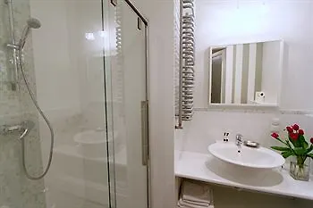 Antique Apartments Studencka 8 Street Krakow Poland